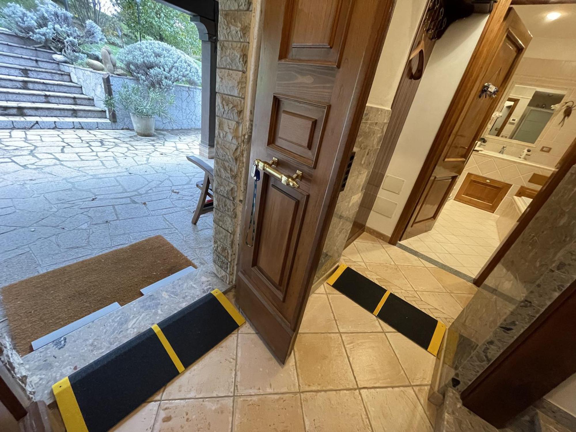 Mazzetti Country House-vita In Campagna Con Giardino Villa